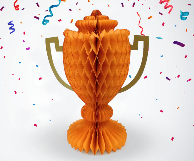 Puchar – model 3D z bibuły